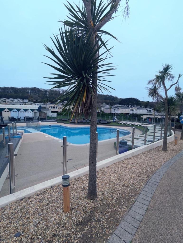 Lovely Family Dog Friendly Caravan On Littlesea Holiday Park Weymouth Haven Wyke Regis 외부 사진